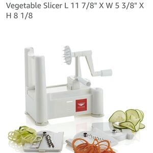 White Vegetable Slicer by